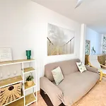 Ohana Cristianos Centro Y Playa דירה *