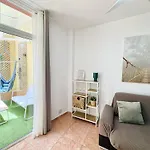 Ohana Cristianos Centro Y Playa דירה *