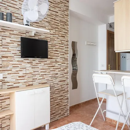 Ohana - Edificio Tonillo Los Cristianos (Tenerife)