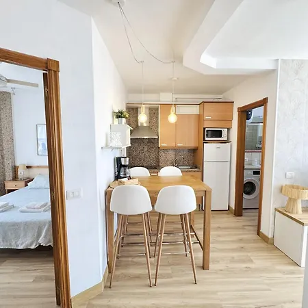 Apartment Ohana Cristianos Centro Y Playa Los Cristianos (Tenerife)
